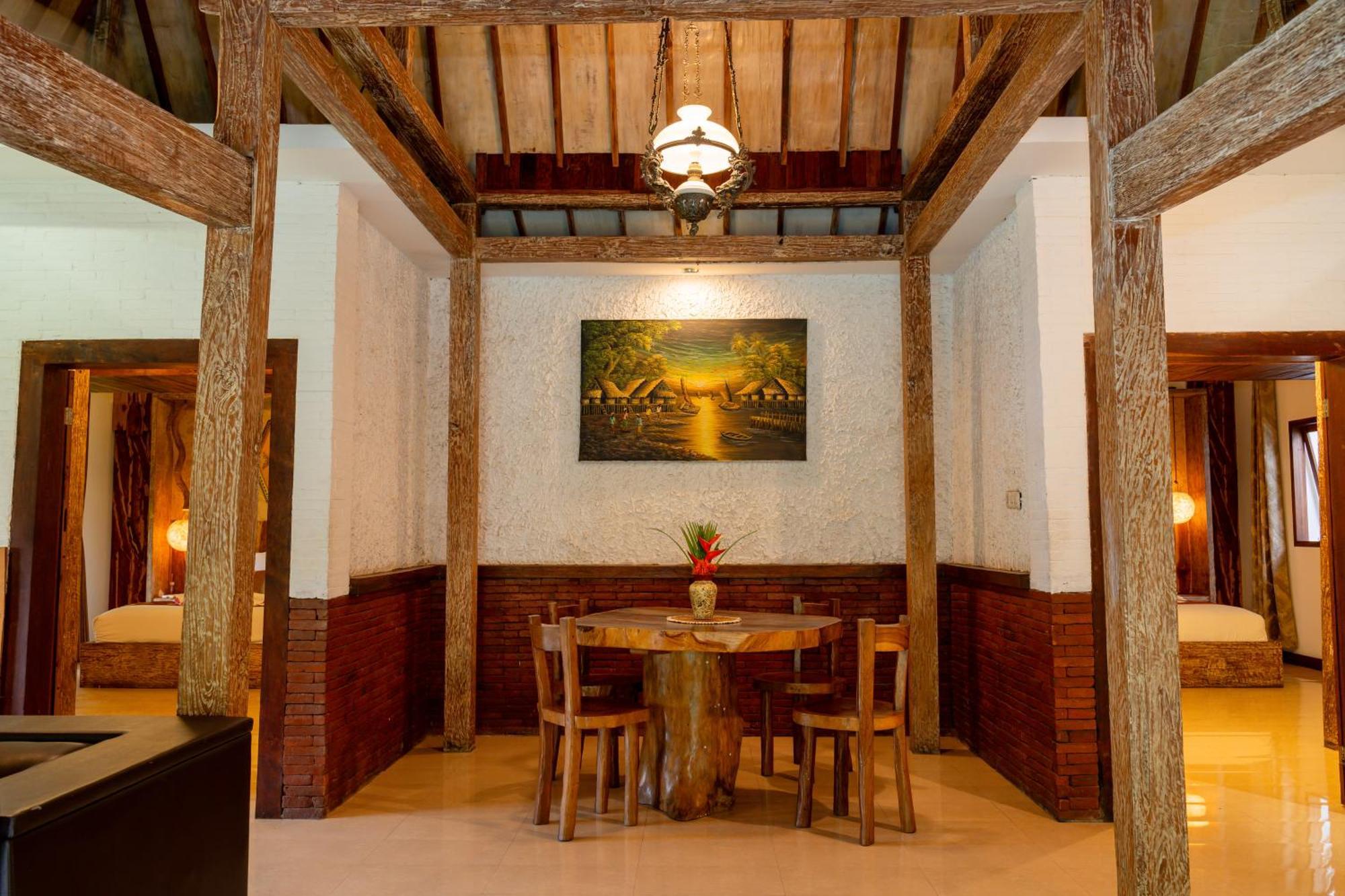 Puri Samaira Villa Tanjung  Exterior photo
